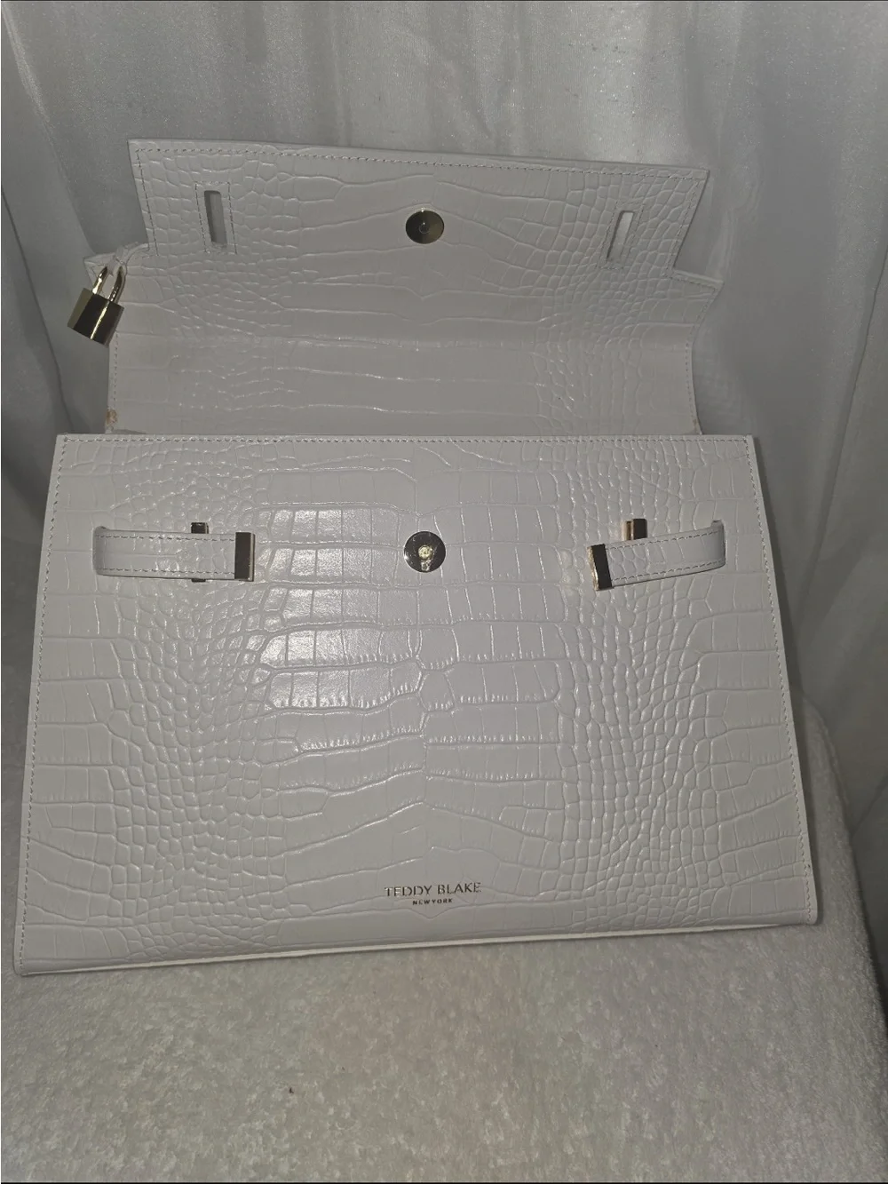 Ava croco 14” white teddy Blake